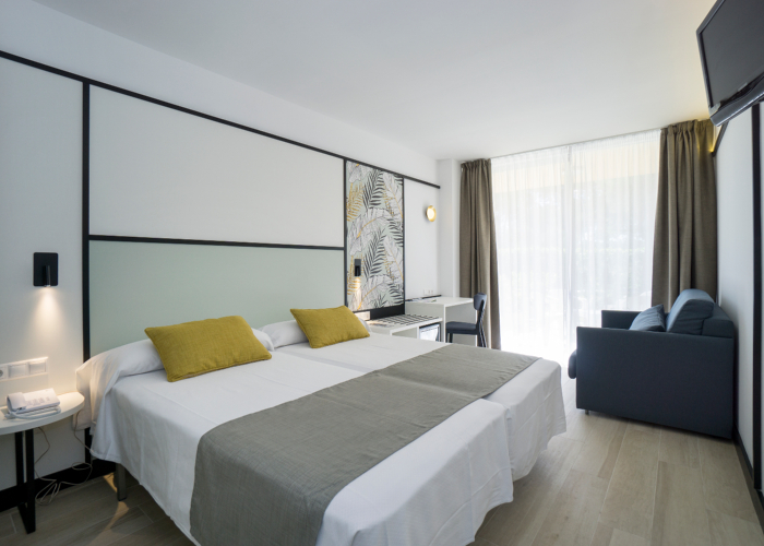 Double calypso hotel salou